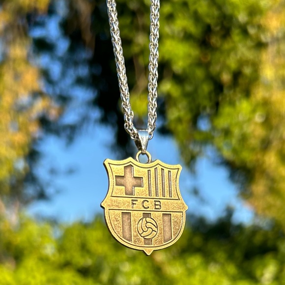 FC Barcelona Necklace- Soccer Pendant - Picture 2 of 9
